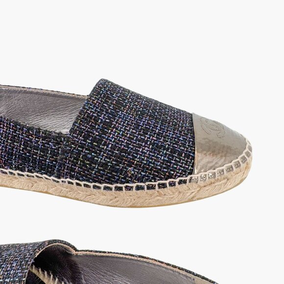 Chanel CC Cap Toe Espadrilles EU 39 US 8-8.5 Navy Metallic Tweed Slip On Flat - Picture 8 of 12